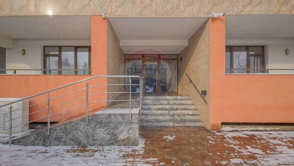 3 room Apartment for sale, Tractorul area