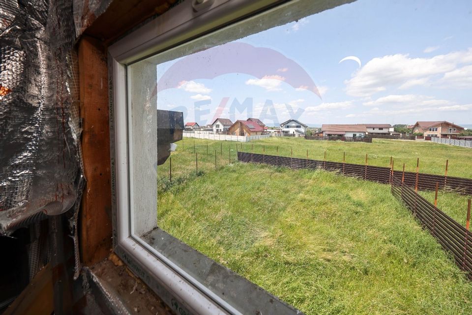 Casa verde, P+M, teren 486 mp, panouri solare - PROSUMATOR, Sanpetru!