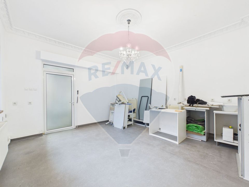 100sq.m Commercial Space for rent, Stirbei Voda area