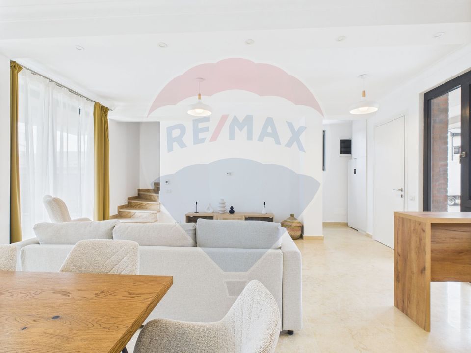 De vanzare | Vila cu 4 camere | Nobil Residence, Tunari