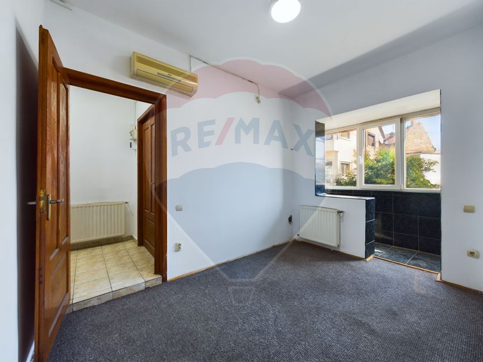 Apartament cu 5 camere, ultracentral