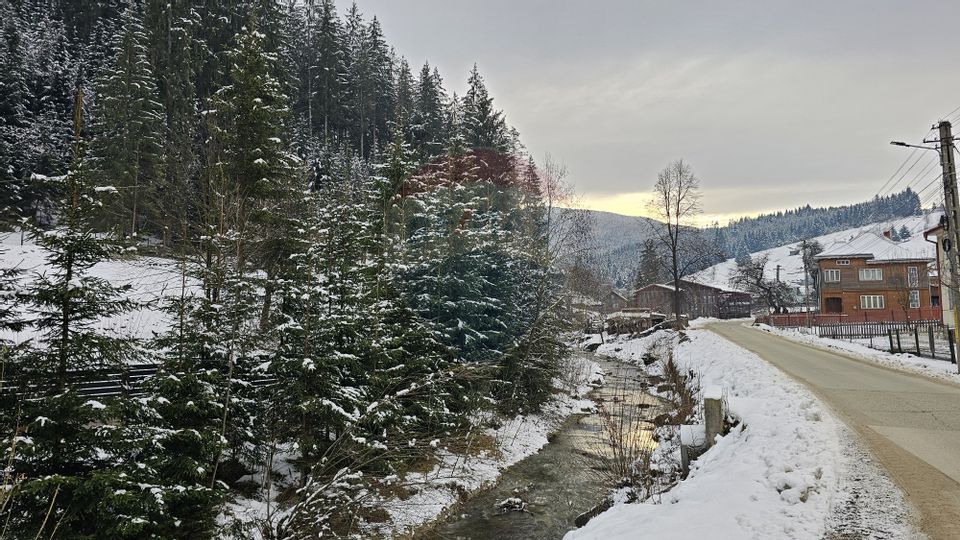 Teren in Bucovina, intravilan 3824 mp Deia-Frumosu, Suceava