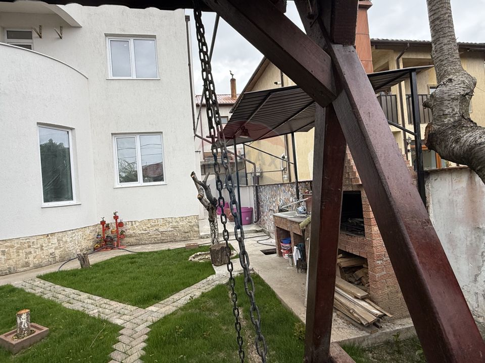 6 room House / Villa for sale, Sud area