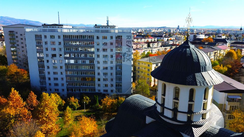 Apartament cu 2 camere de vânzare în zona Sasar priveliste panoramica