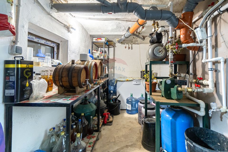 Vila cu 8 camere, 7150 mp teren intravilan I OZUN, COVASNA| COMISION 0