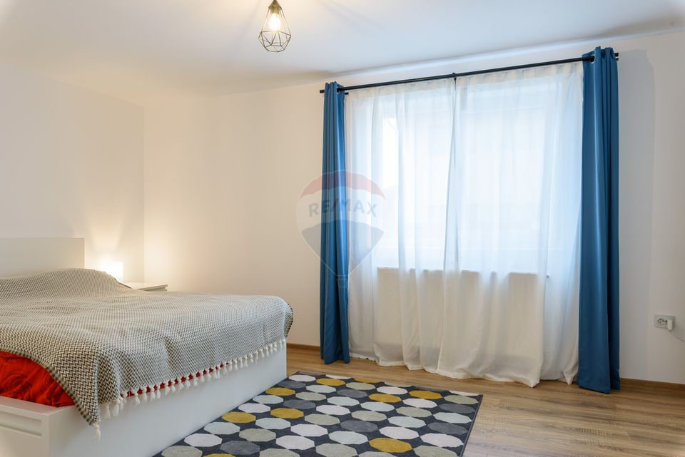 4 room House / Villa for sale, Exterior Est area