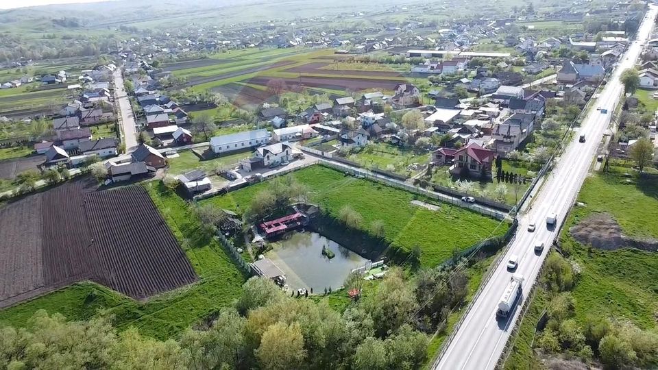 Teren Ilisesti  cu Iaz 5174 mp/ Strada Principala