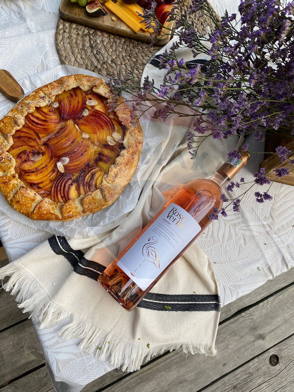 Guesthouse for sale | 12 rooms | Bisoca / Buzau