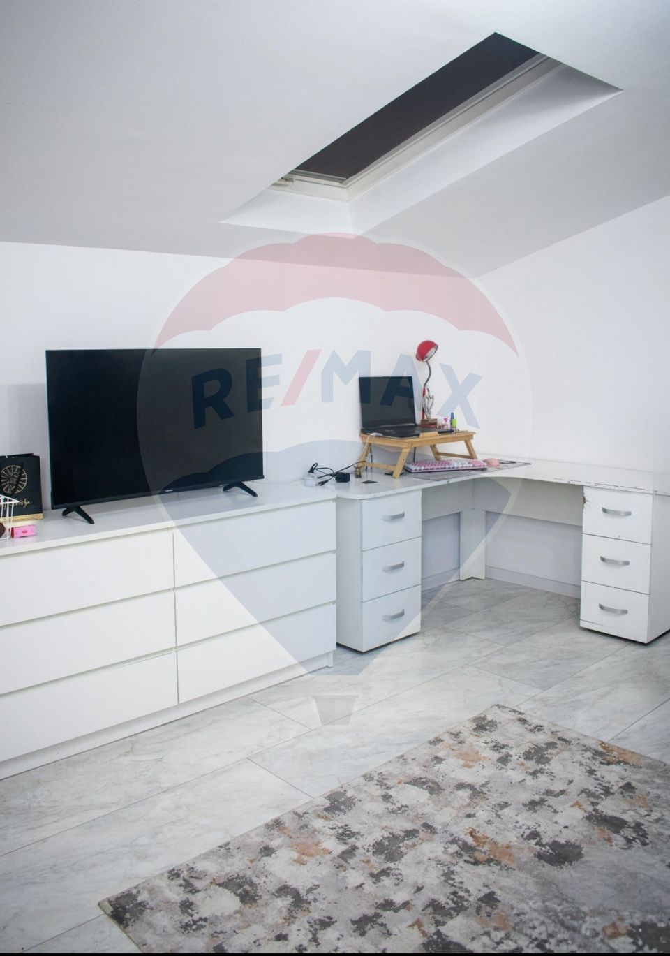 Casă / Vilă cu 5 camere de vânzare