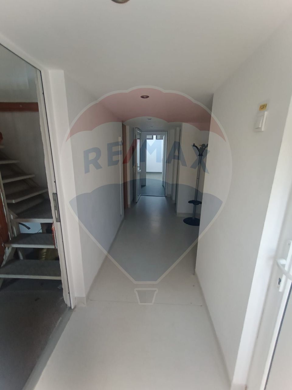 81sq.m Commercial Space for rent, Central area