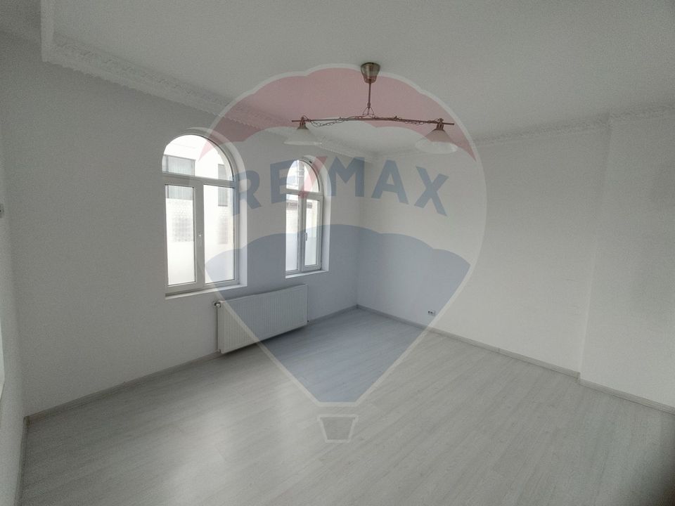 7 room House / Villa for rent, Eminescu area
