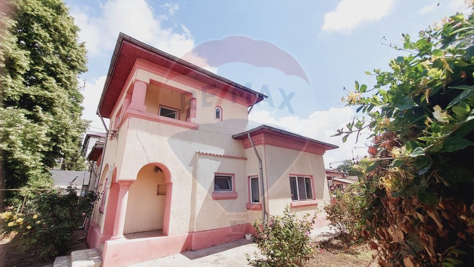 6 room House / Villa for sale, Central area