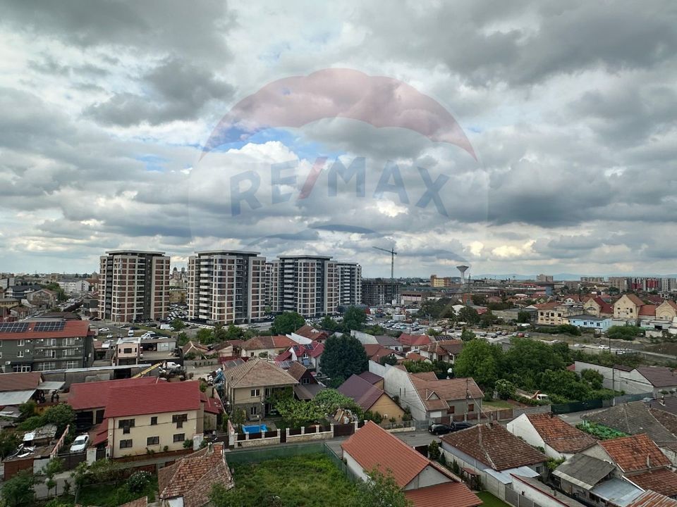 Spațiu de birouri- Imobil Multifuncțional în Arad P +6