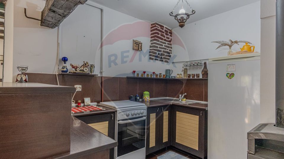 4 room House / Villa for sale