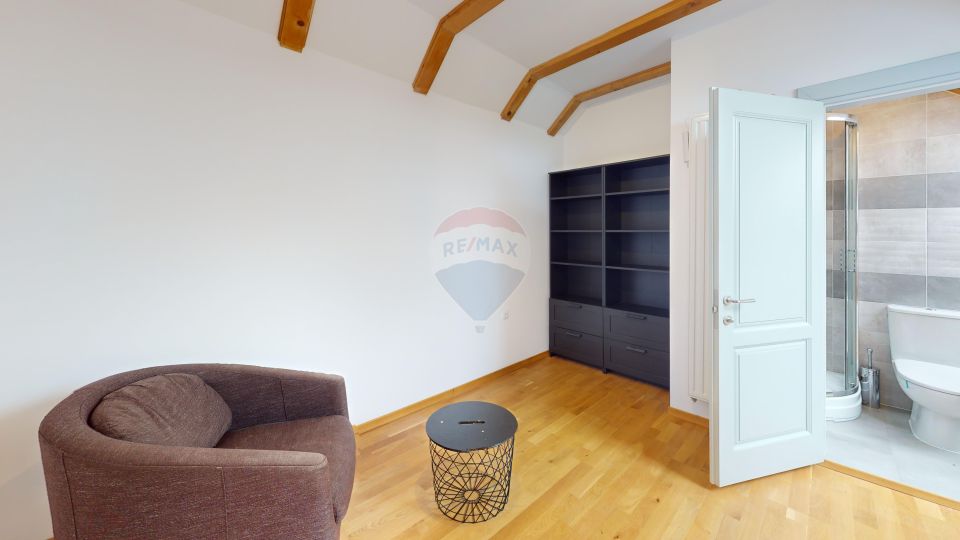 4 room Apartment for rent, Vest area