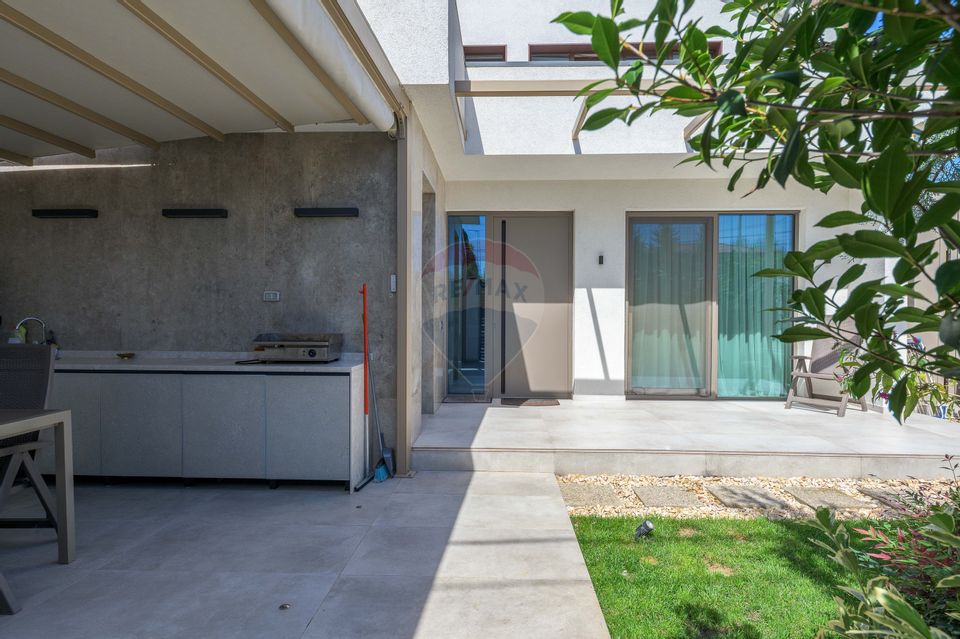 Vila de design, renovată integral 2022, grădină amenajată – Fundeni