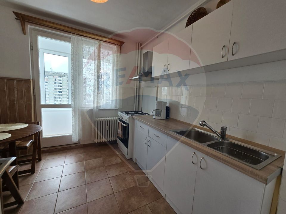 3 room Apartment for rent, Centrul Civic area