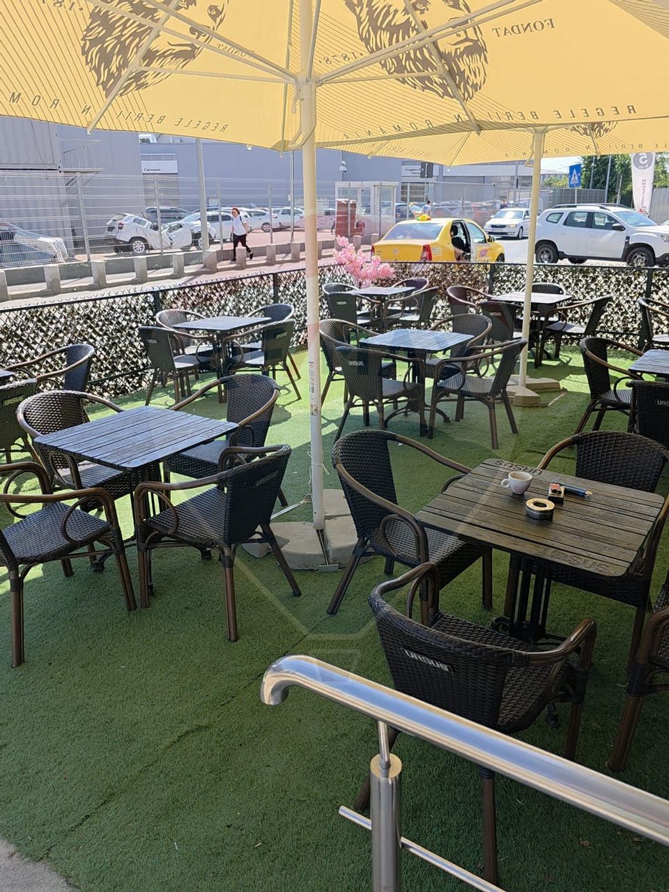 Afacere la cheie tip restaurant-Grand Arena, Berceni