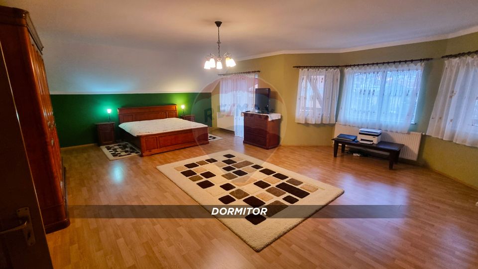 10 room House / Villa for sale, Independentei area