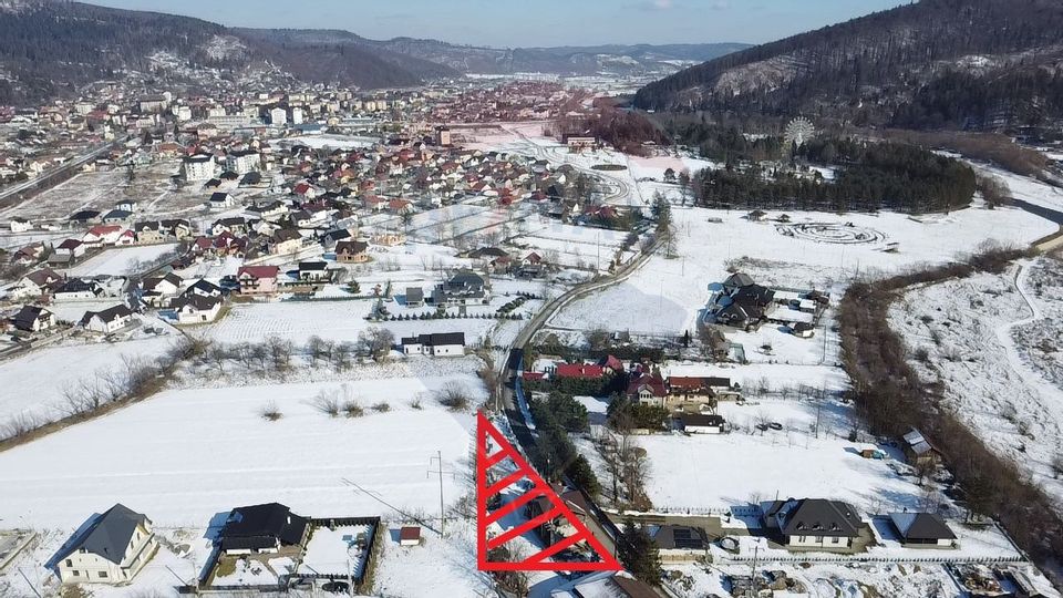 Teren intravilan 1081 mp + construcție 230 mp – Gura Humorului,