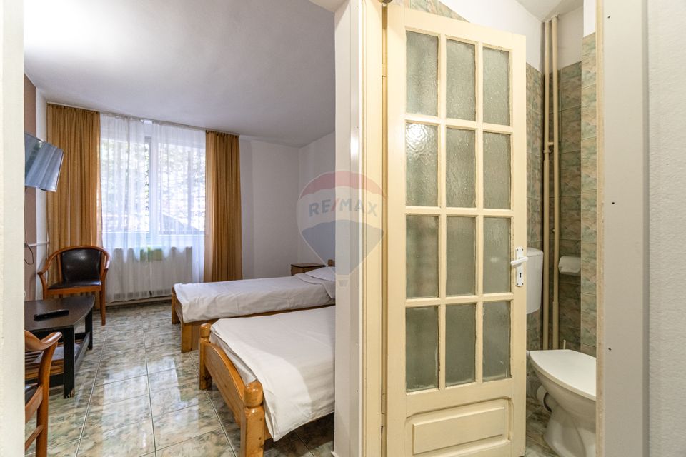 Hotel de vanzare Timisul de jos, Brasov, DN1