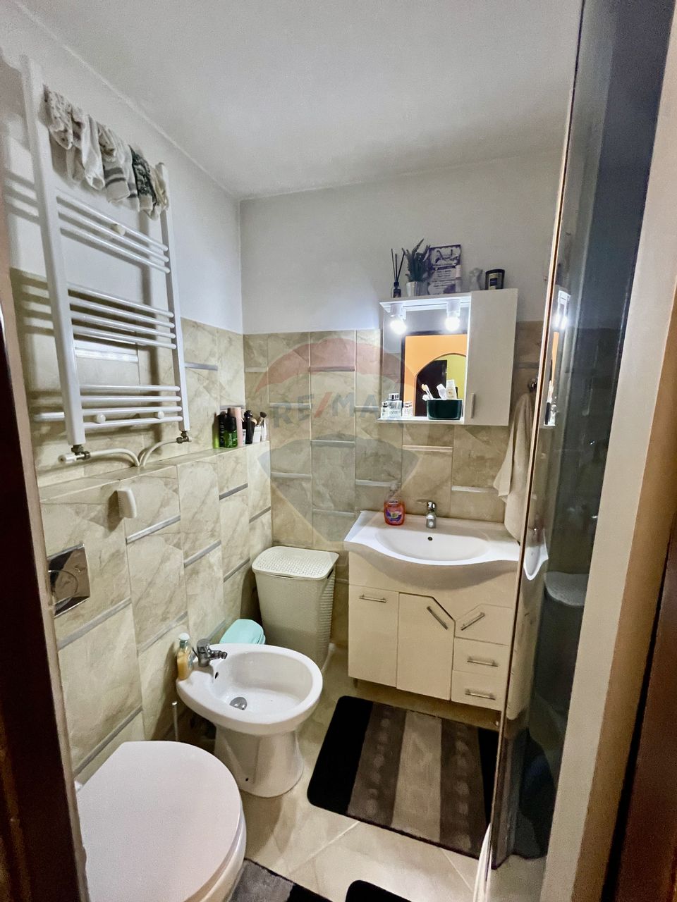 Apartament 3 camere Scoala 7