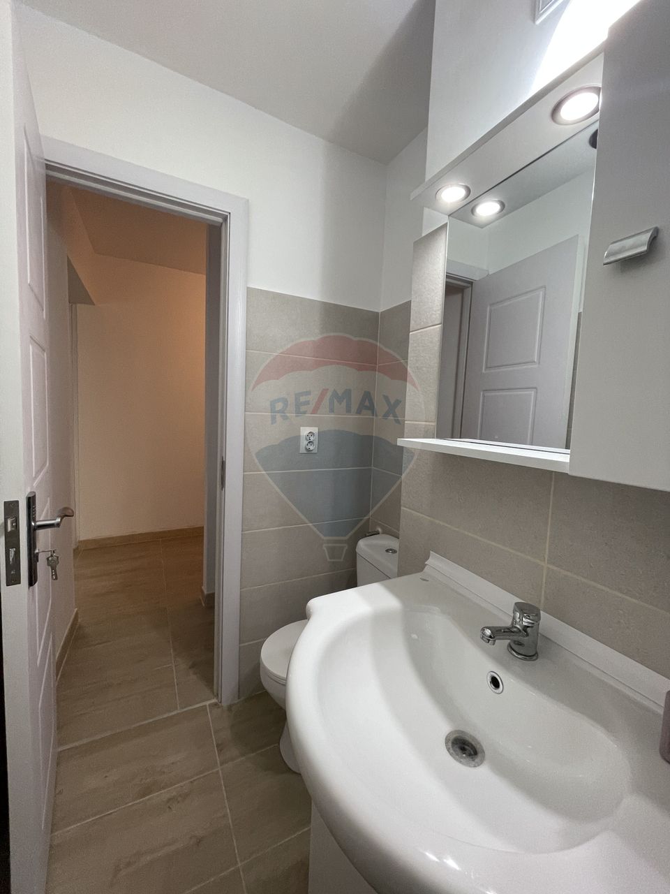 Apartament de inchiriat Aviatiei, Serbanescu | Hotel Ibis