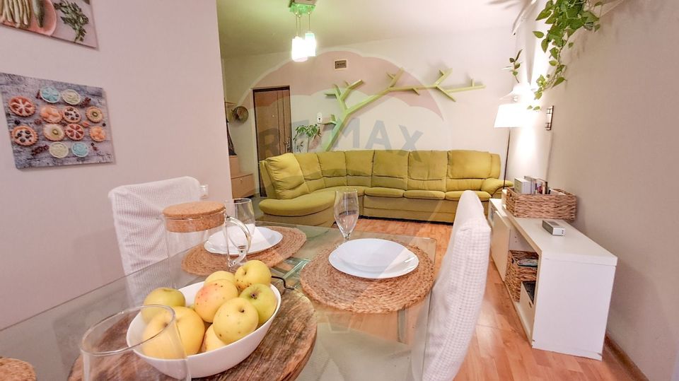 Apartament cu 2 camere de vânzare în zona Buna Ziua