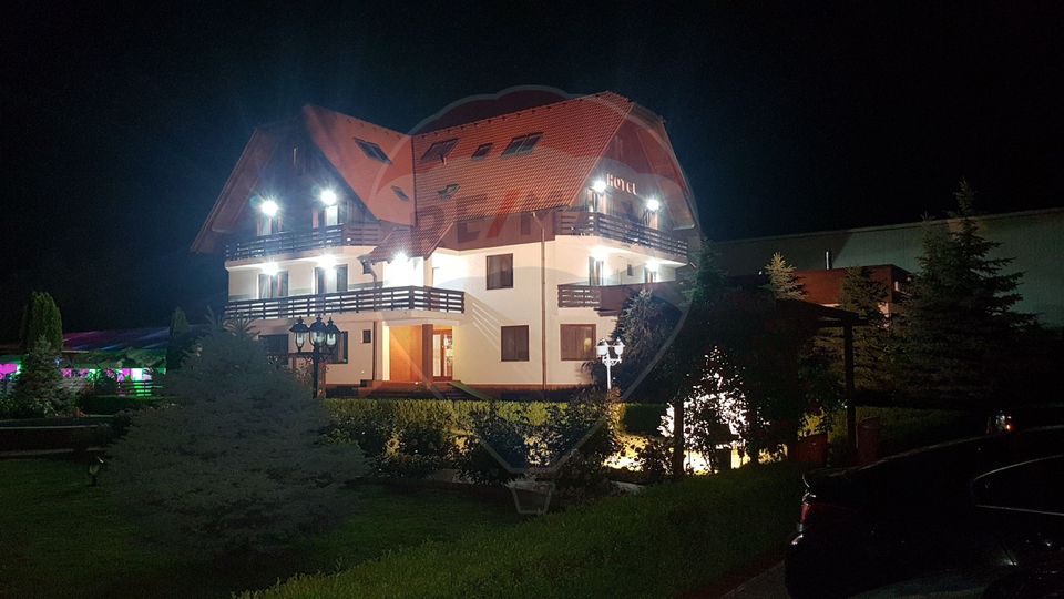 HOTEL,PISCINA SI CORT DE EVENIMENTE | 18080 MP TEREN | GRIVITEI BRASOV