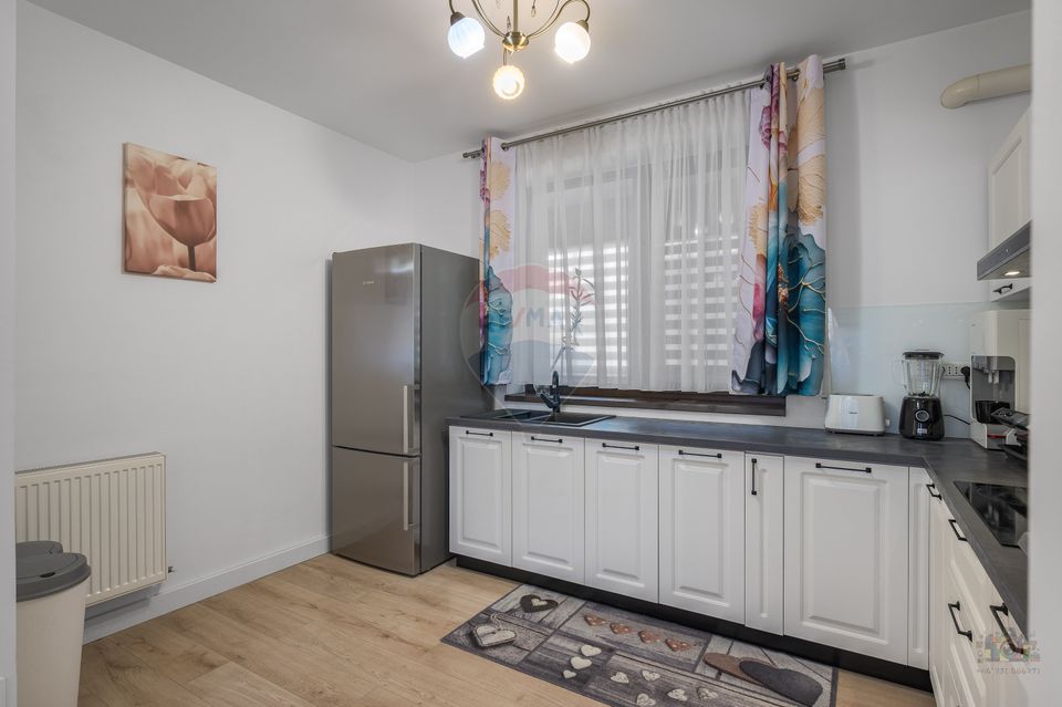 4 room House / Villa for sale, Central area