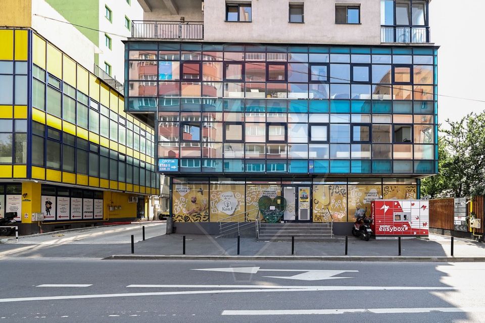 Spațiu comercial de 519mp de vânzare în zona Vlahuta
