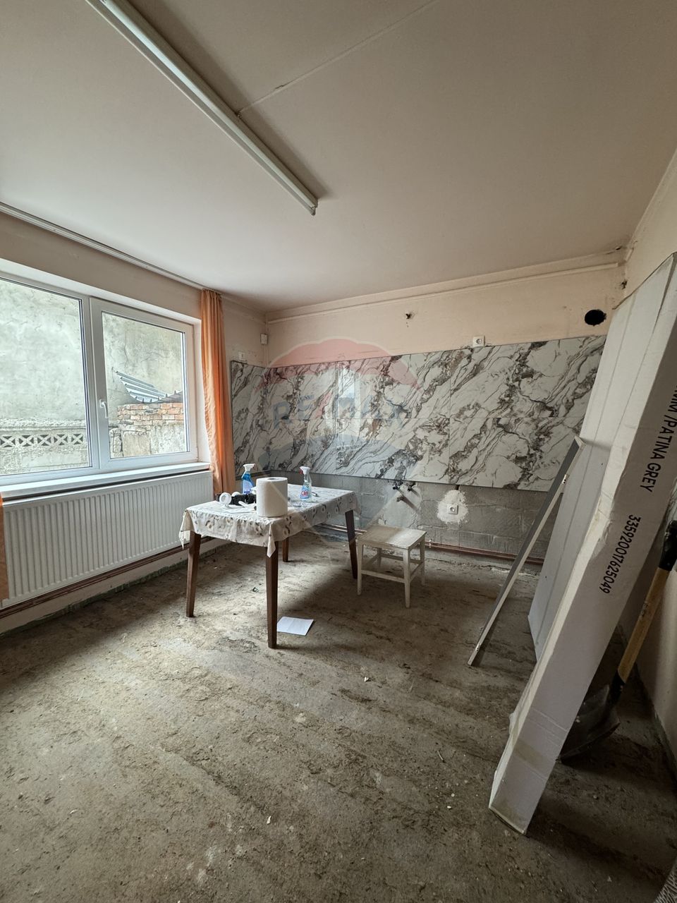 Casă duplex în centrul orasului, cu acces auto