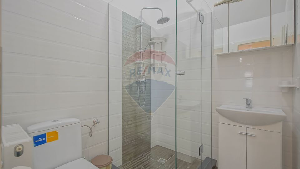 REZERVAT -  Apartament cu 3 camere, de vânzare, Râșnov - Comision 0%