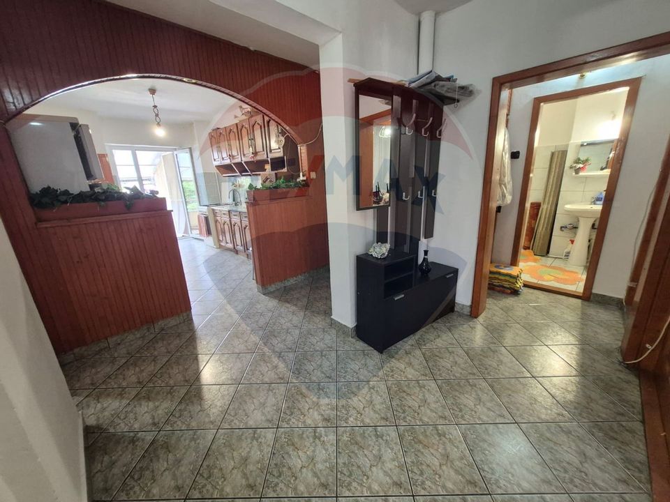 3 room Apartment for rent, Aurel Vlaicu area