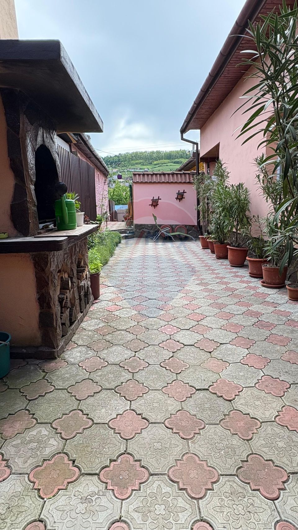 Casă in zona Mosnei, Str. Stejarului,  la cheie