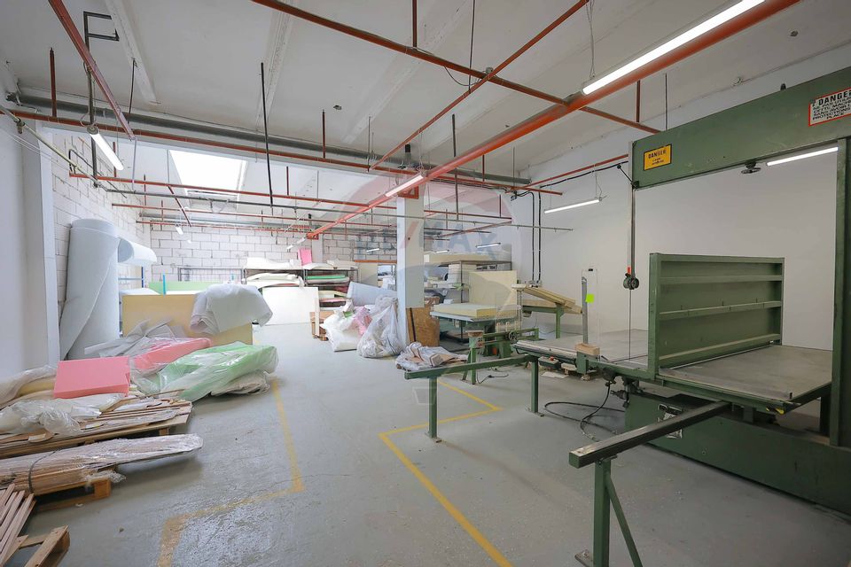 15,726sq.m Industrial Space for sale, Vest area