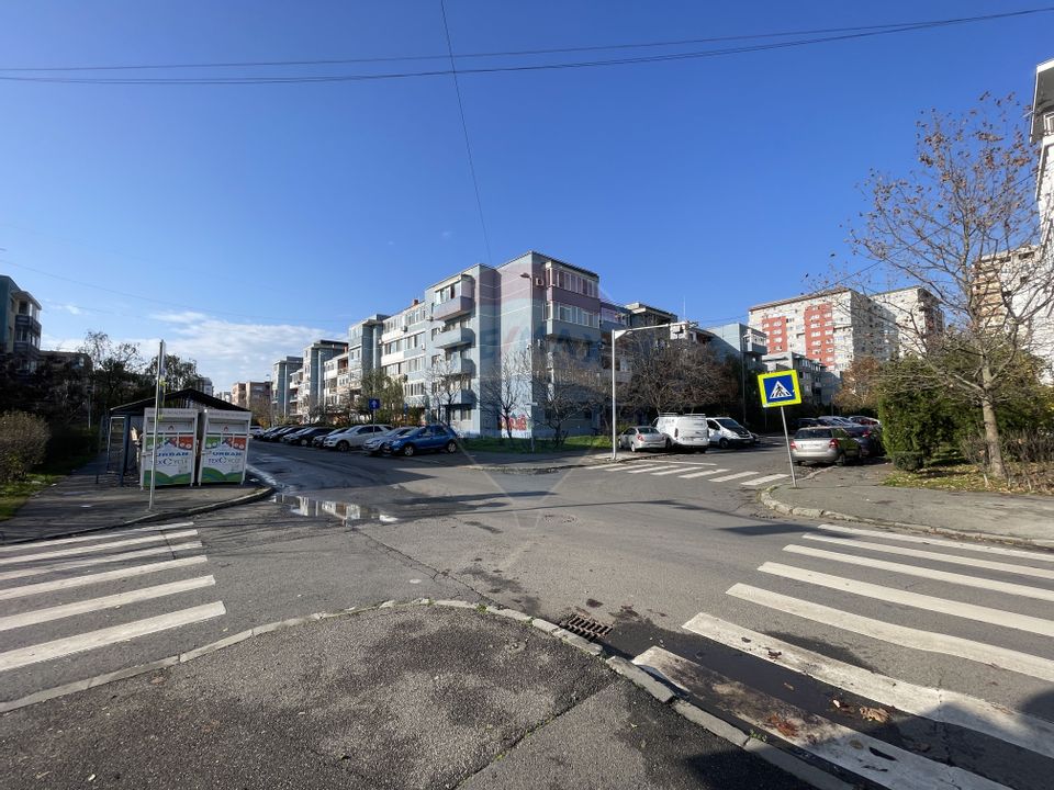 Apartament 3 camere luminos | Cartier Brancusi, Drumul Taberei