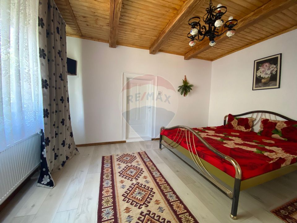 5 room House / Villa for sale