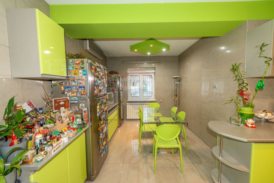 Parter de vila / casa 3 camere, curte Ferdinand Foisor