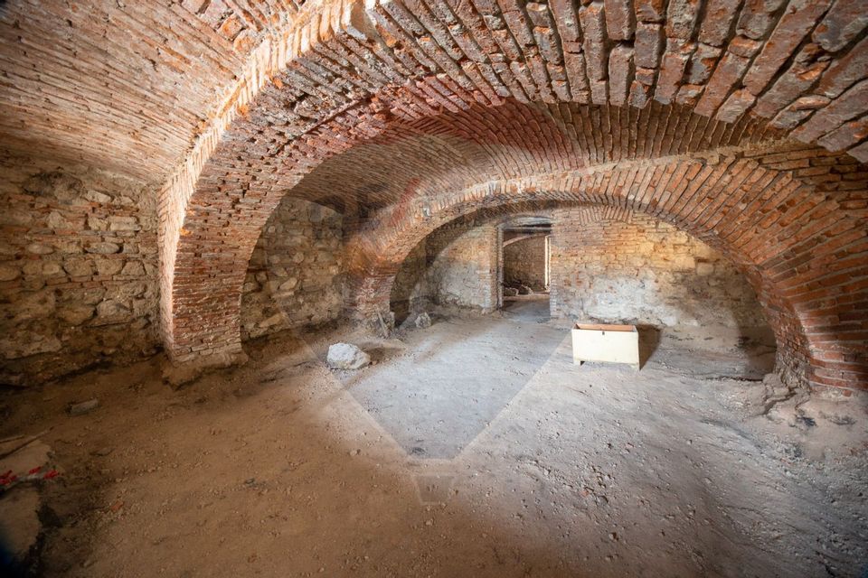 Casă săsească pregătită pentru renovare, Rasnov!