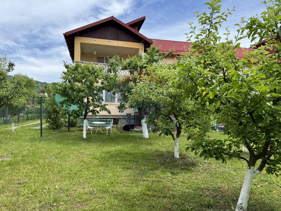 7 room House / Villa for sale