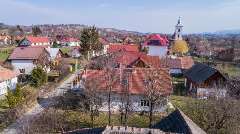 Casă + teren de vânzare – comision 0%