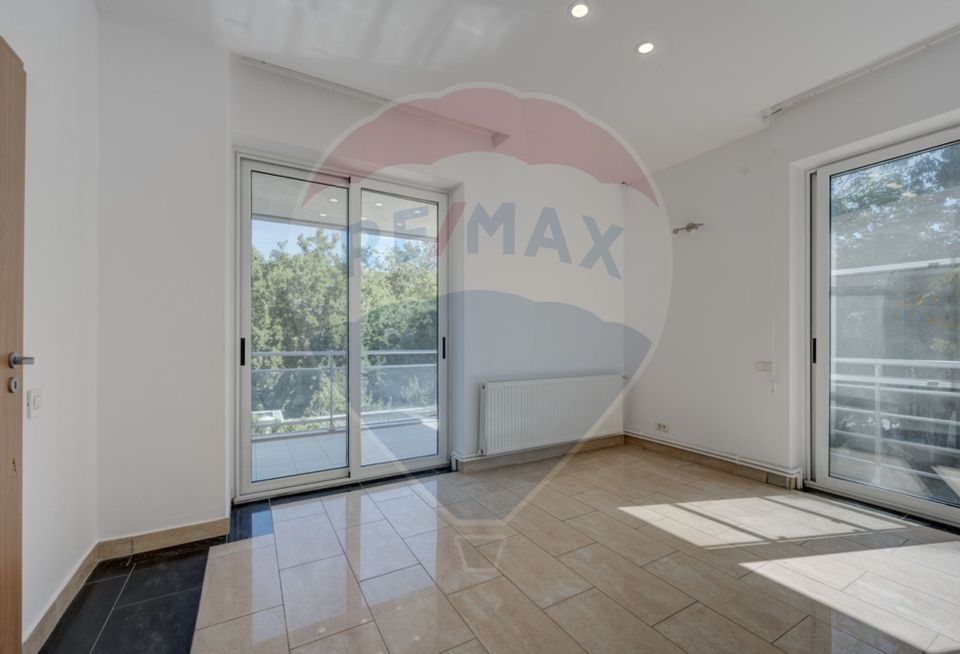 Apartament de 4 camere Primăverii /finisaje premium/ vedere Lac Bordei