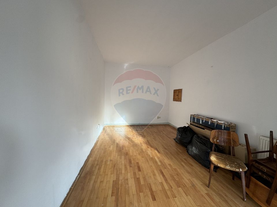 Casă pe un nivel pe str. Plevnei