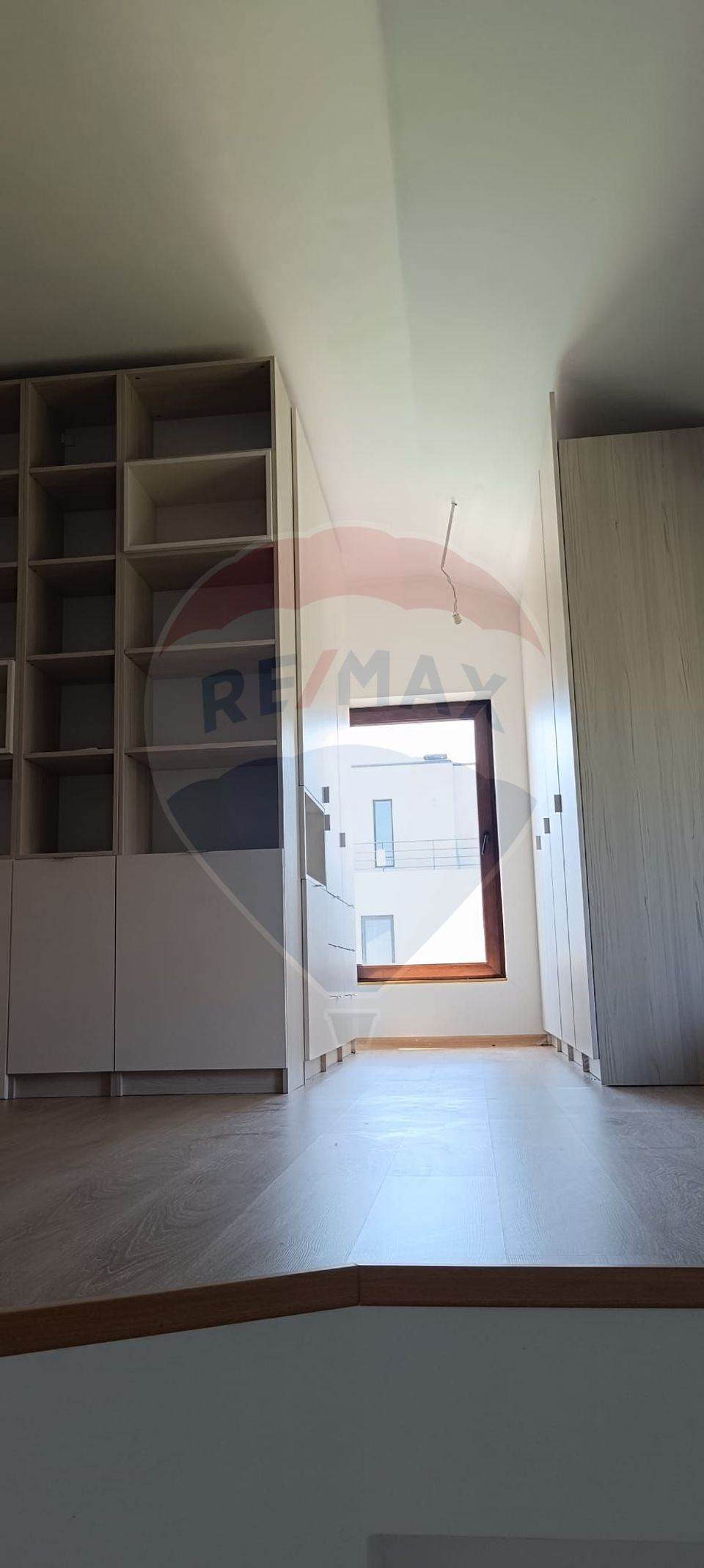 5 room House / Villa for sale, Ferme area