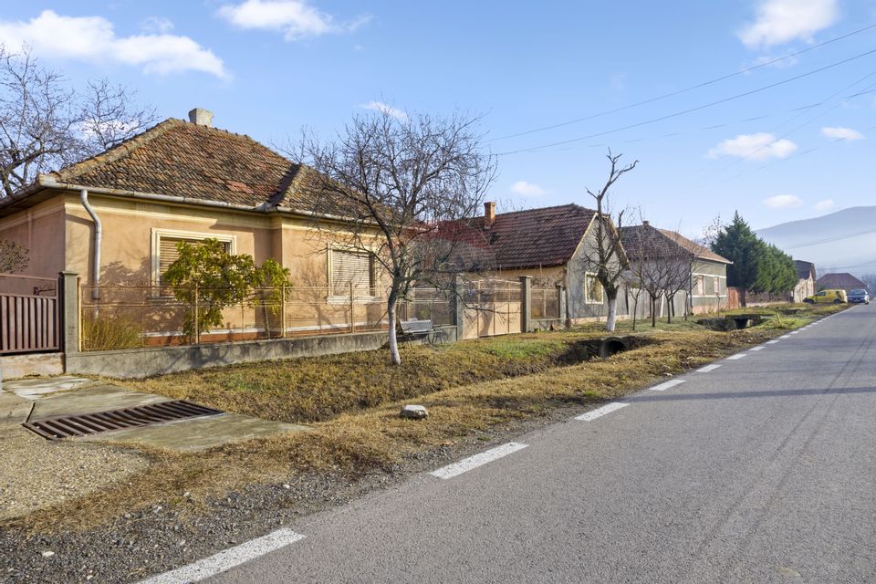 4 room House / Villa for sale