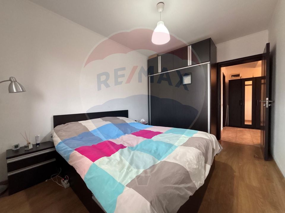 Apartament cu 2 camere de vânzare în zona Central