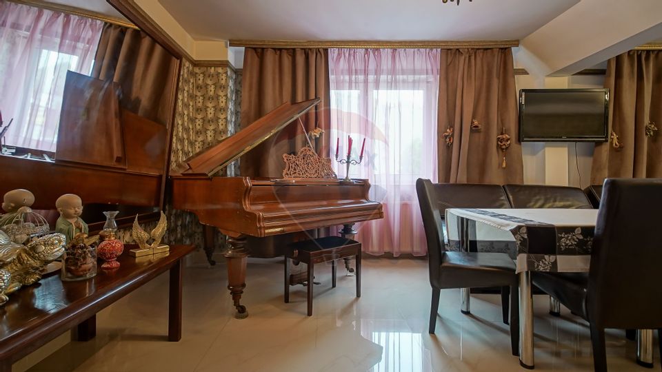 14 room Hotel / Pension for rent, Astra area