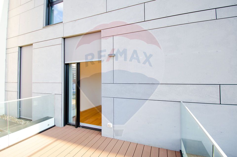 Apartament de lux cu 4 camere decomandat in Complex ISHO – 0% Comision