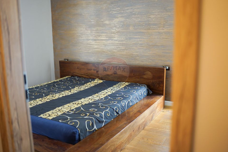 8 room House / Villa for sale, Gruia area